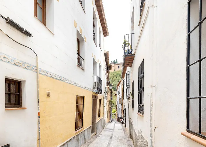 Piso en centro histórico frente Alhambra